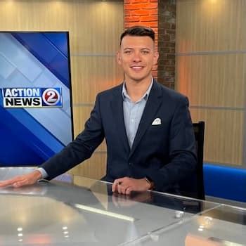 green bay meteorologists chanel 2|Cruz Medina WBAY, Bio, Wiki, Age, Injury, Salary, and Net Worth.